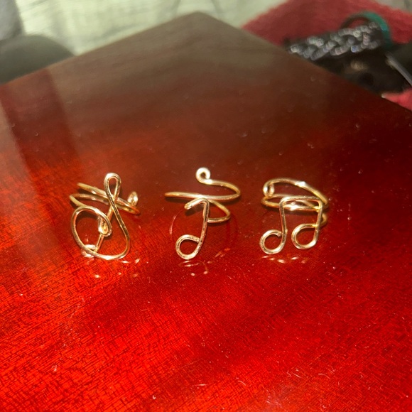 Jewelry - “Send Ur Price?” Elegant Gold Initial “MUSIC NOTE” Set Ring’s